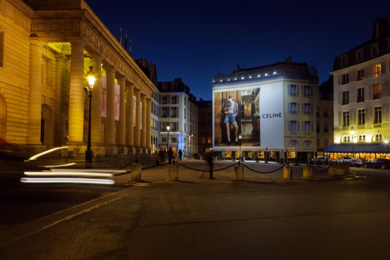 Toile événementielle Celine Place Odéon