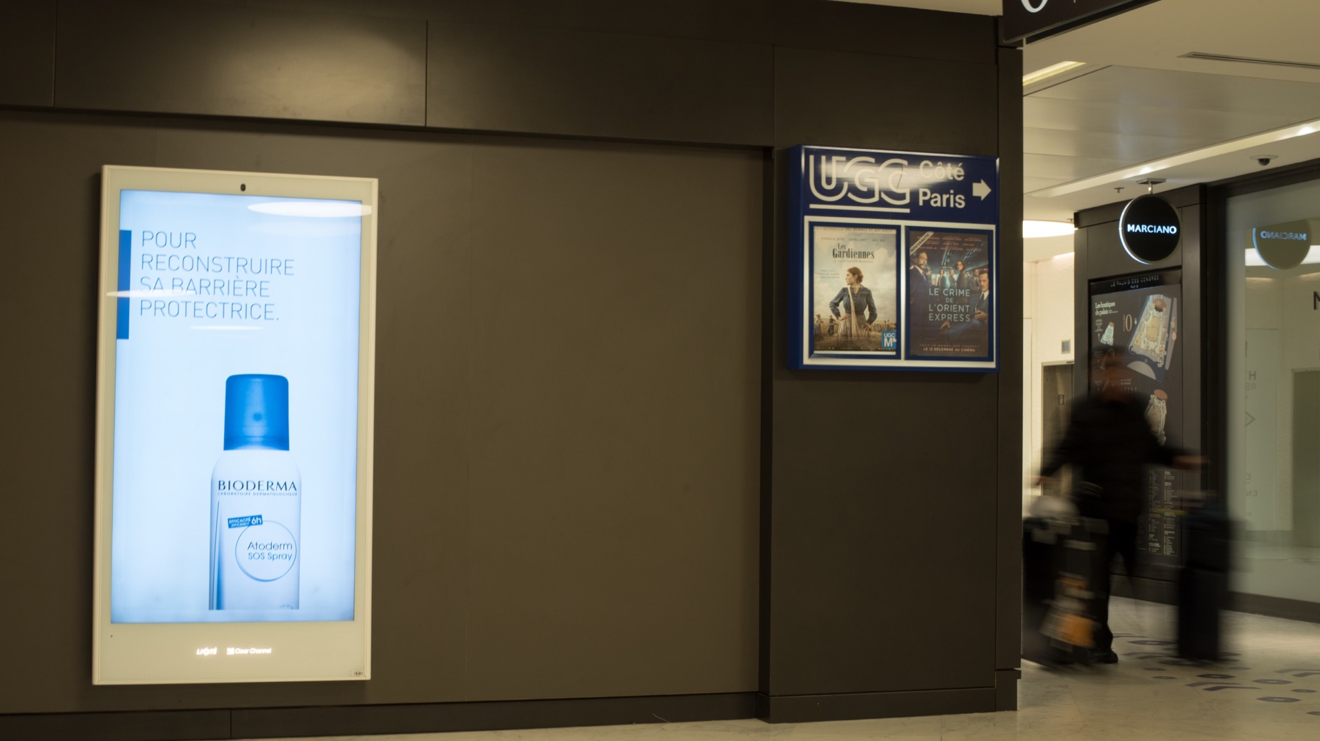 Signalétique Bioderma au Palais des Congrès