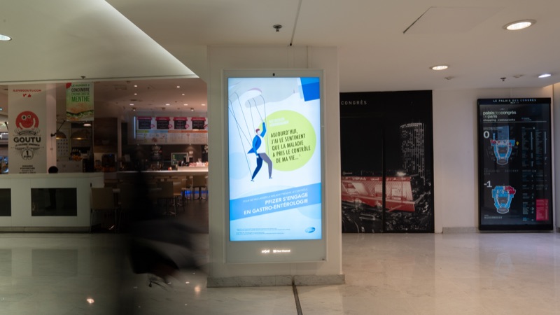 Signalétique Pfizer au Palais des Congrès