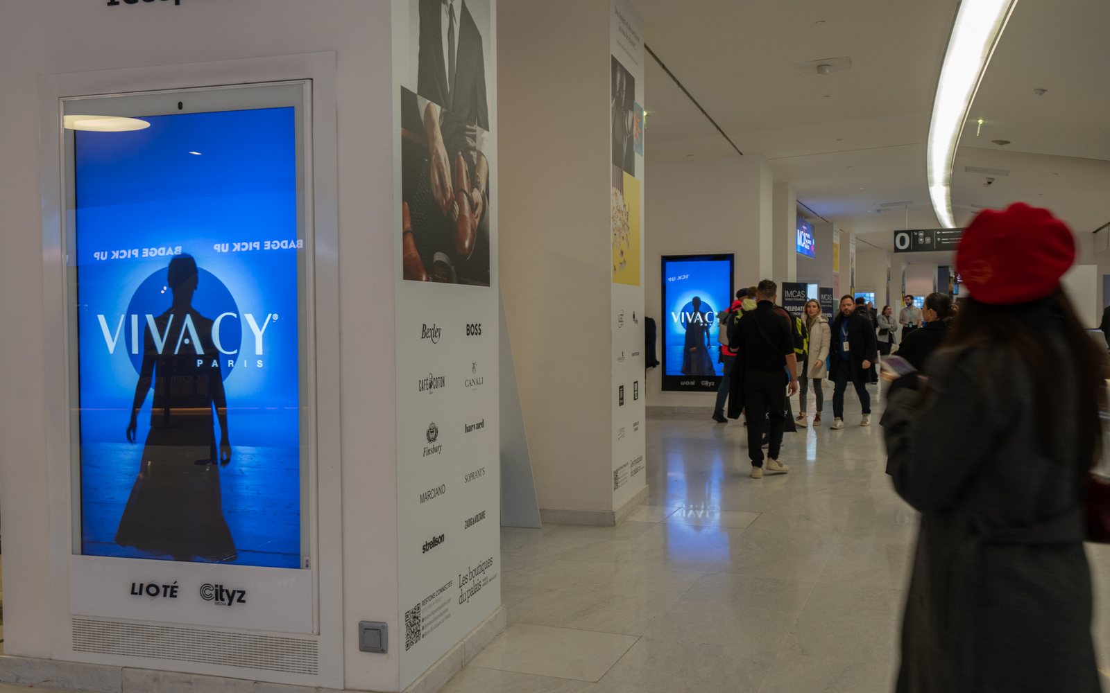 Écrans digitaux Vivacy au congrès IMCAS, Palais des Congrès de Paris